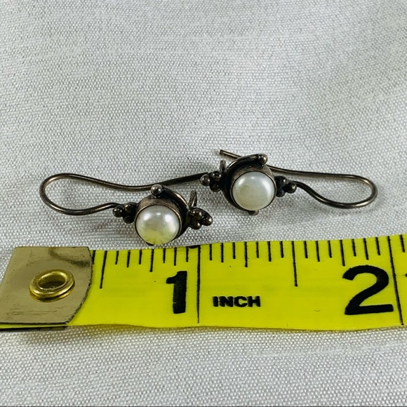 Boho style pearl dangle earring - Picture 6 of 7